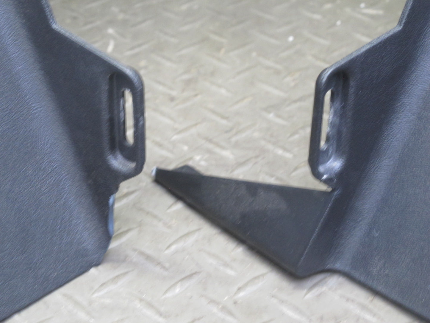2005-2007 Hummer H2 Rear Left & Right Trunk Quarter Trim Cover Panel Set of 2