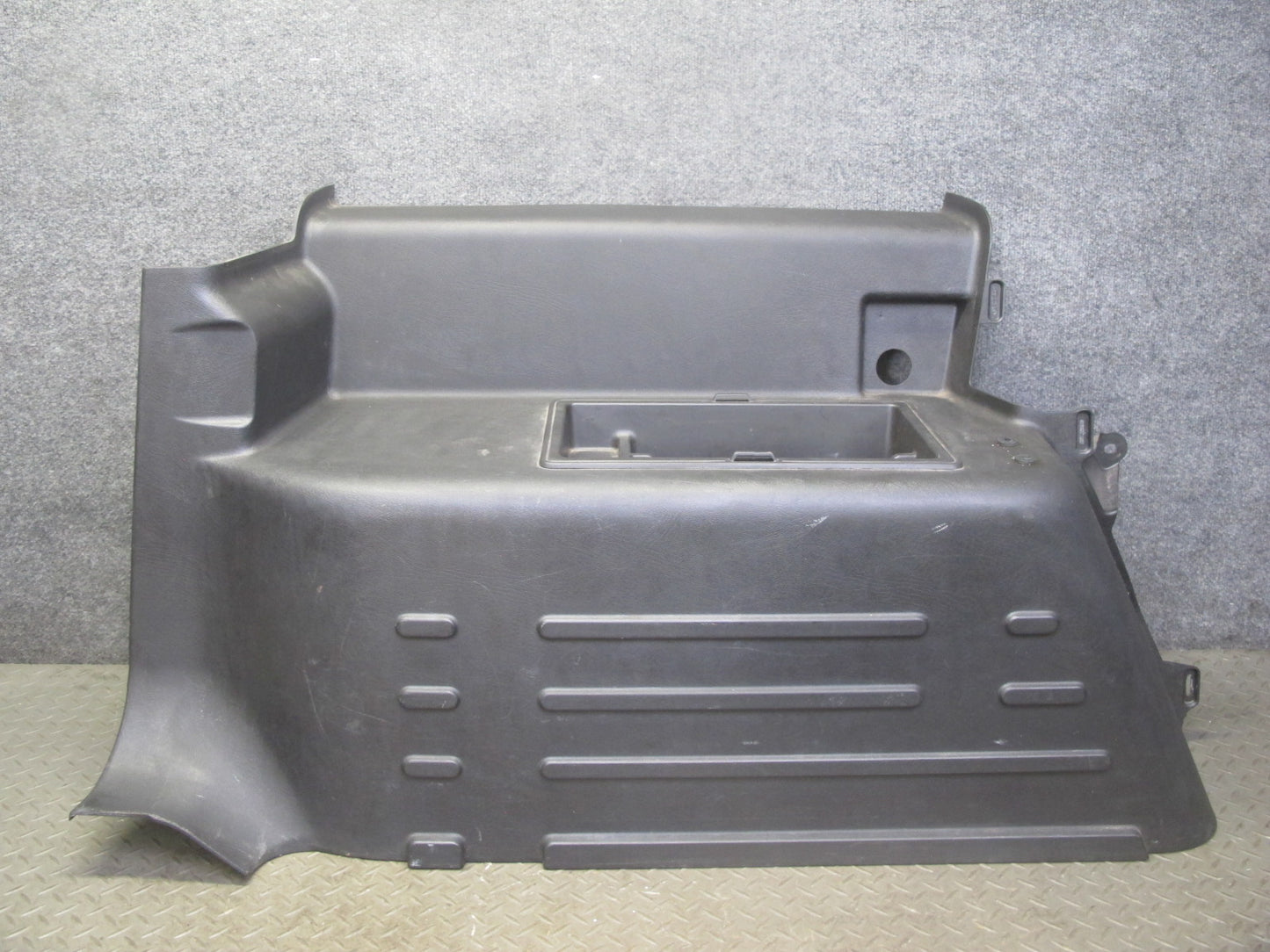 2005-2007 Hummer H2 Rear Left & Right Trunk Quarter Trim Cover Panel Set of 2
