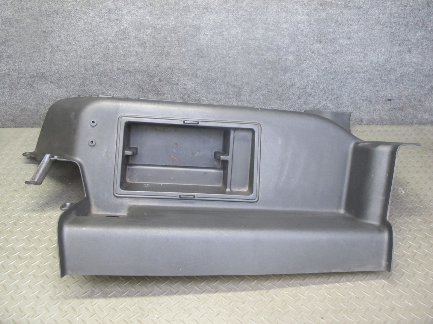 2005-2007 Hummer H2 Rear Left & Right Trunk Quarter Trim Cover Panel Set of 2