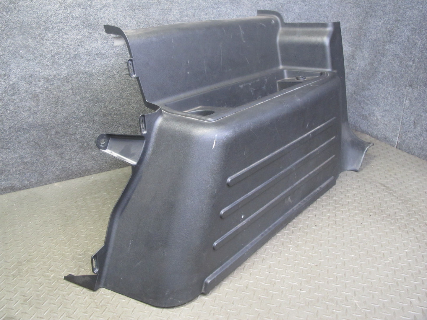2005-2007 Hummer H2 Rear Left & Right Trunk Quarter Trim Cover Panel Set of 2