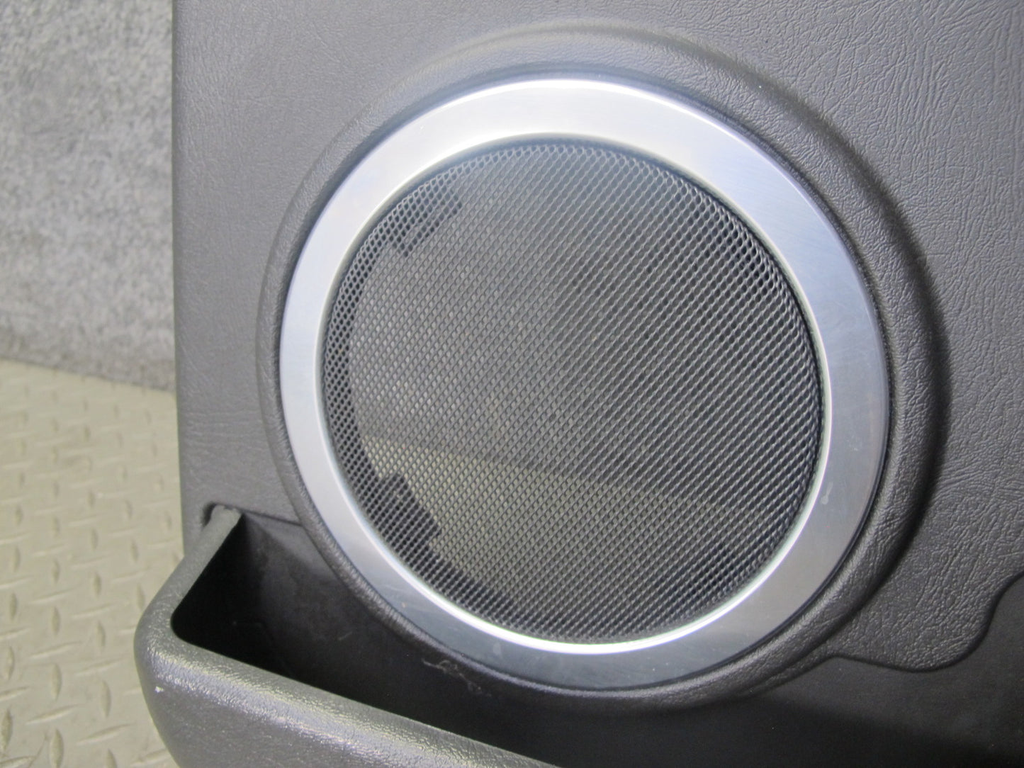 2005-2007 Hummer H2 Rear Right Door Interior Trim Cover Panel