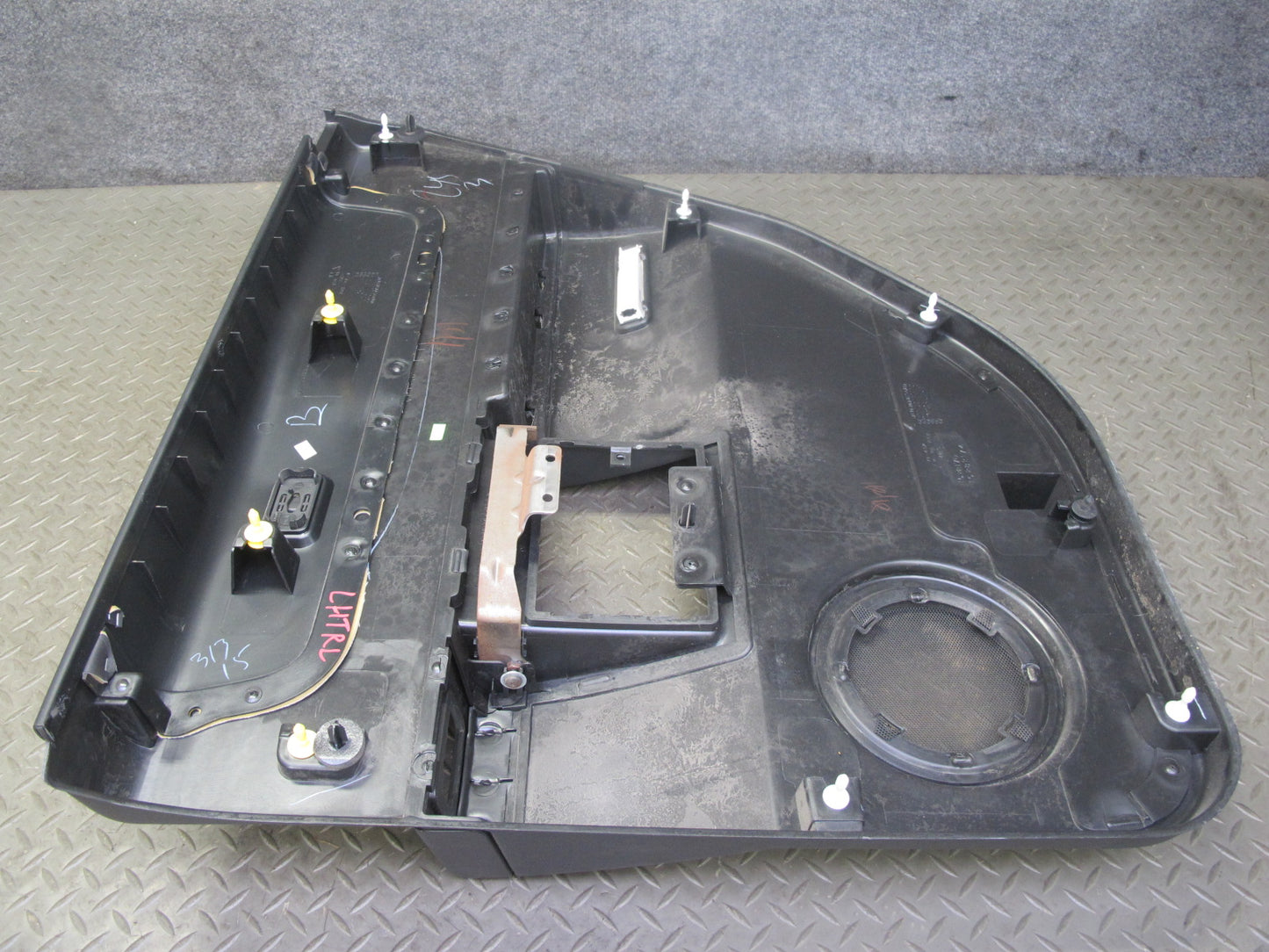 2005-2007 Hummer H2 Rear Left Door Interior Trim Cover Panel