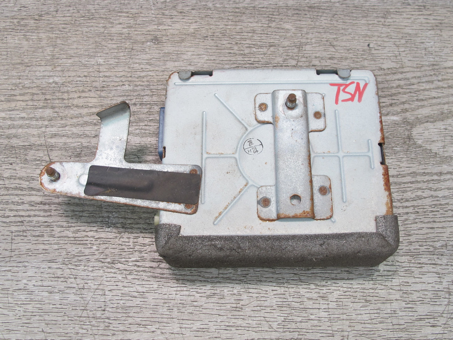 89-92 Toyota Supra MA70L MK3 Suspension Absorber Control Module 89243-14040 OEM