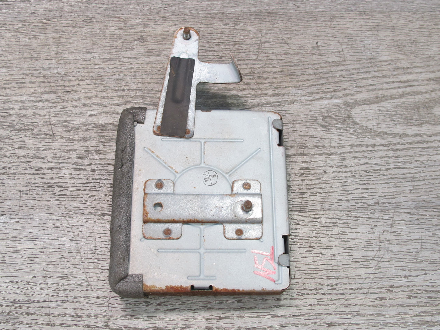 89-92 Toyota Supra MA70L MK3 Suspension Absorber Control Module 89243-14040 OEM