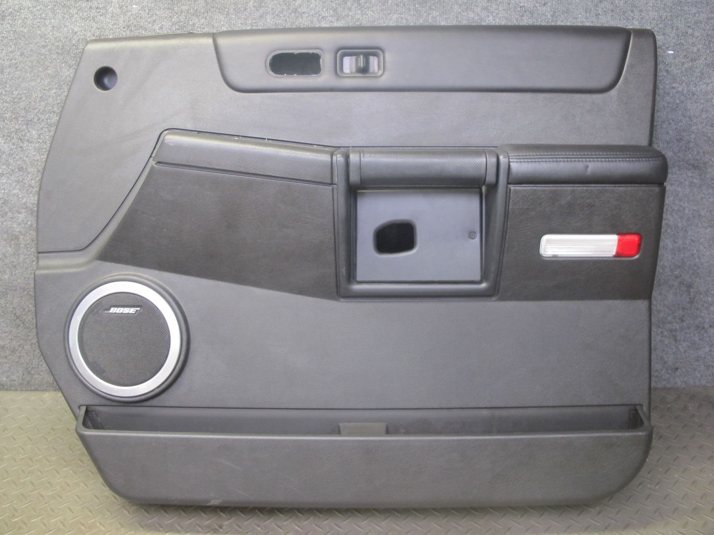 2005-2007 Hummer H2 Front Left & Right Door Interior Trim Cover Panel Set of 2