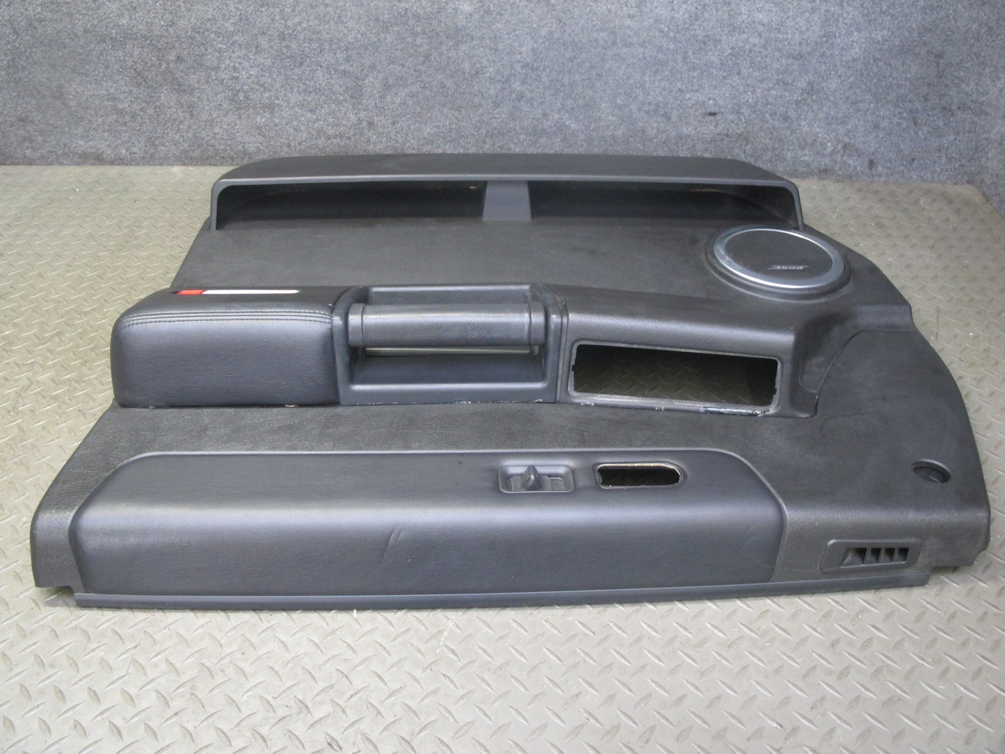 2005-2007 Hummer H2 Front Left & Right Door Interior Trim Cover Panel Set of 2