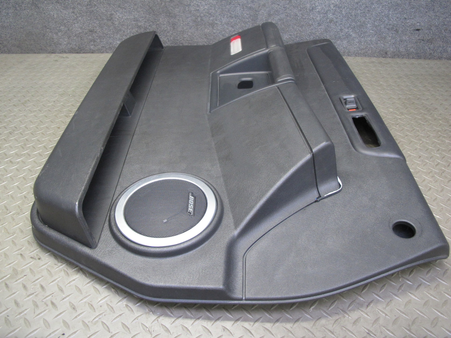 2005-2007 Hummer H2 Front Left & Right Door Interior Trim Cover Panel Set of 2