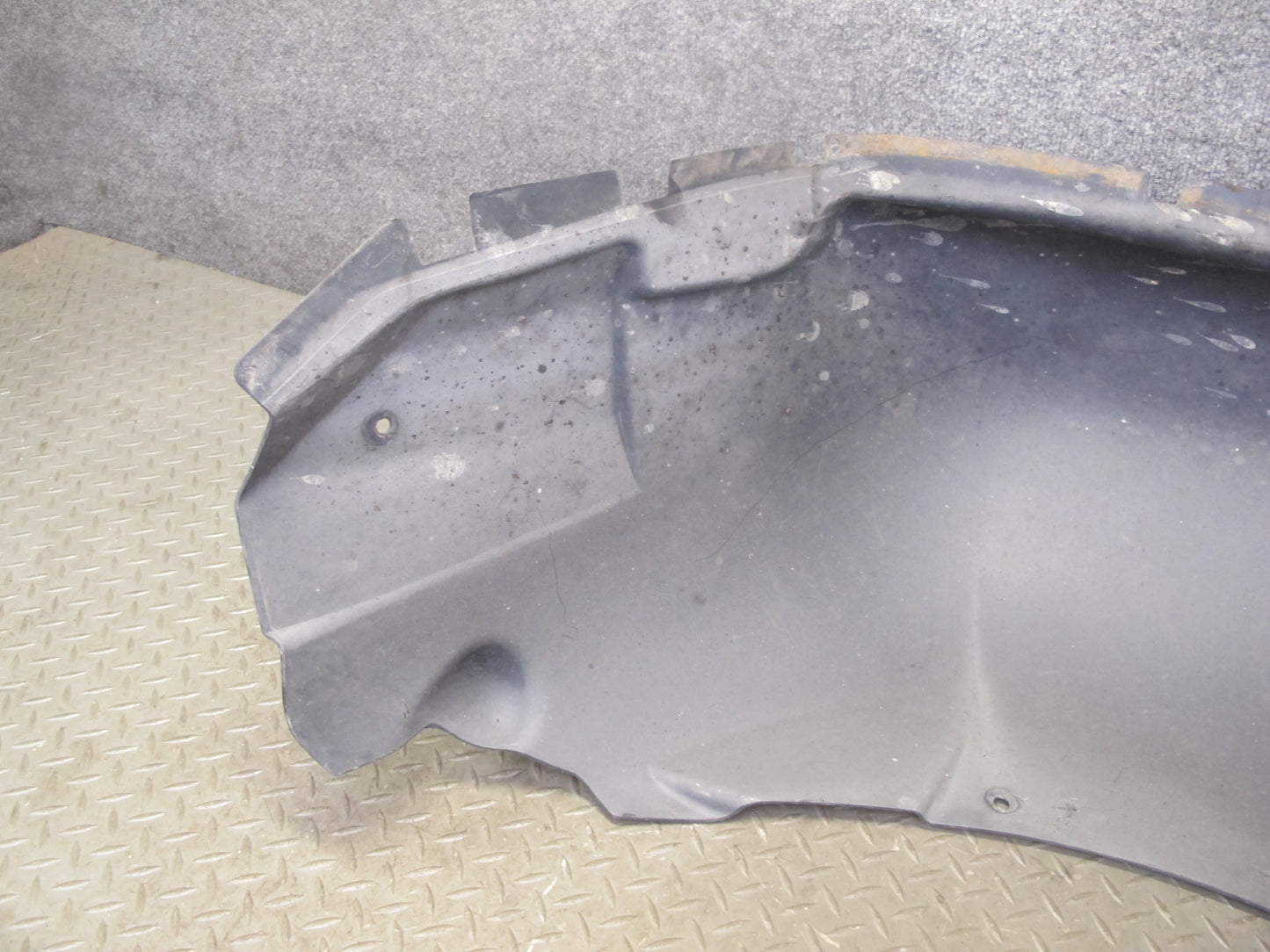 2003-2009 Hummer H2 Rear Left Wheel Fender Liner Splash Guard Shield 15111879