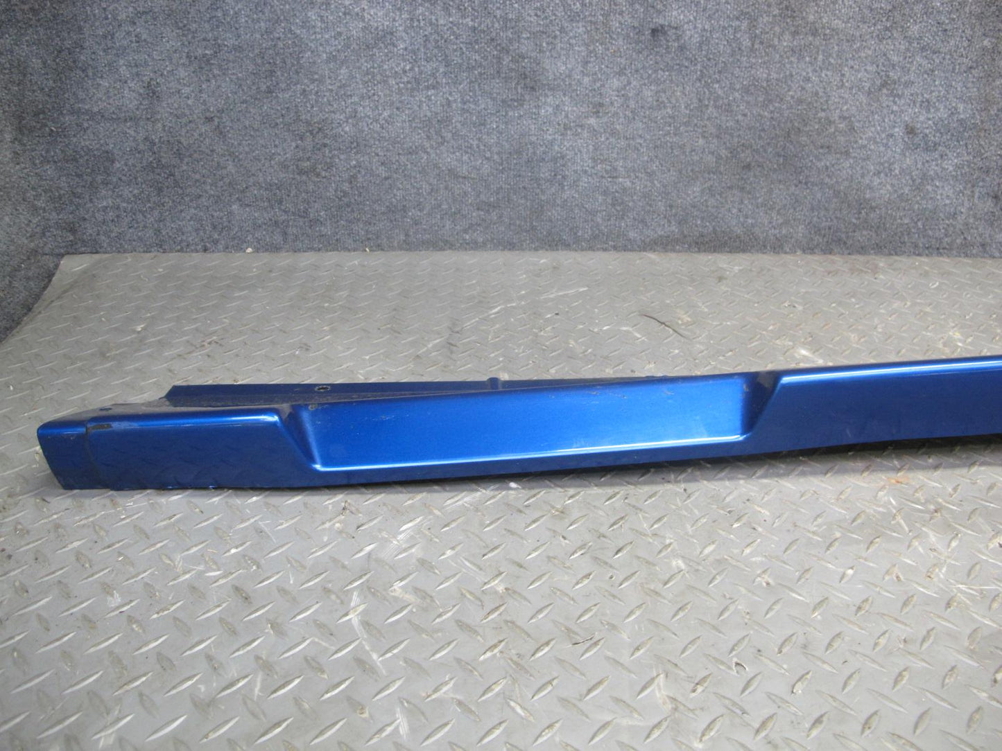 03-09 Hummer H2 Left & Right Side Skirt Rocker Panel Molding Pacific Blue Set
