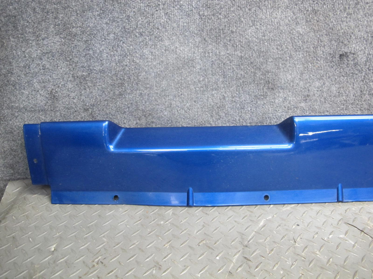 03-09 Hummer H2 Left & Right Side Skirt Rocker Panel Molding Pacific Blue Set