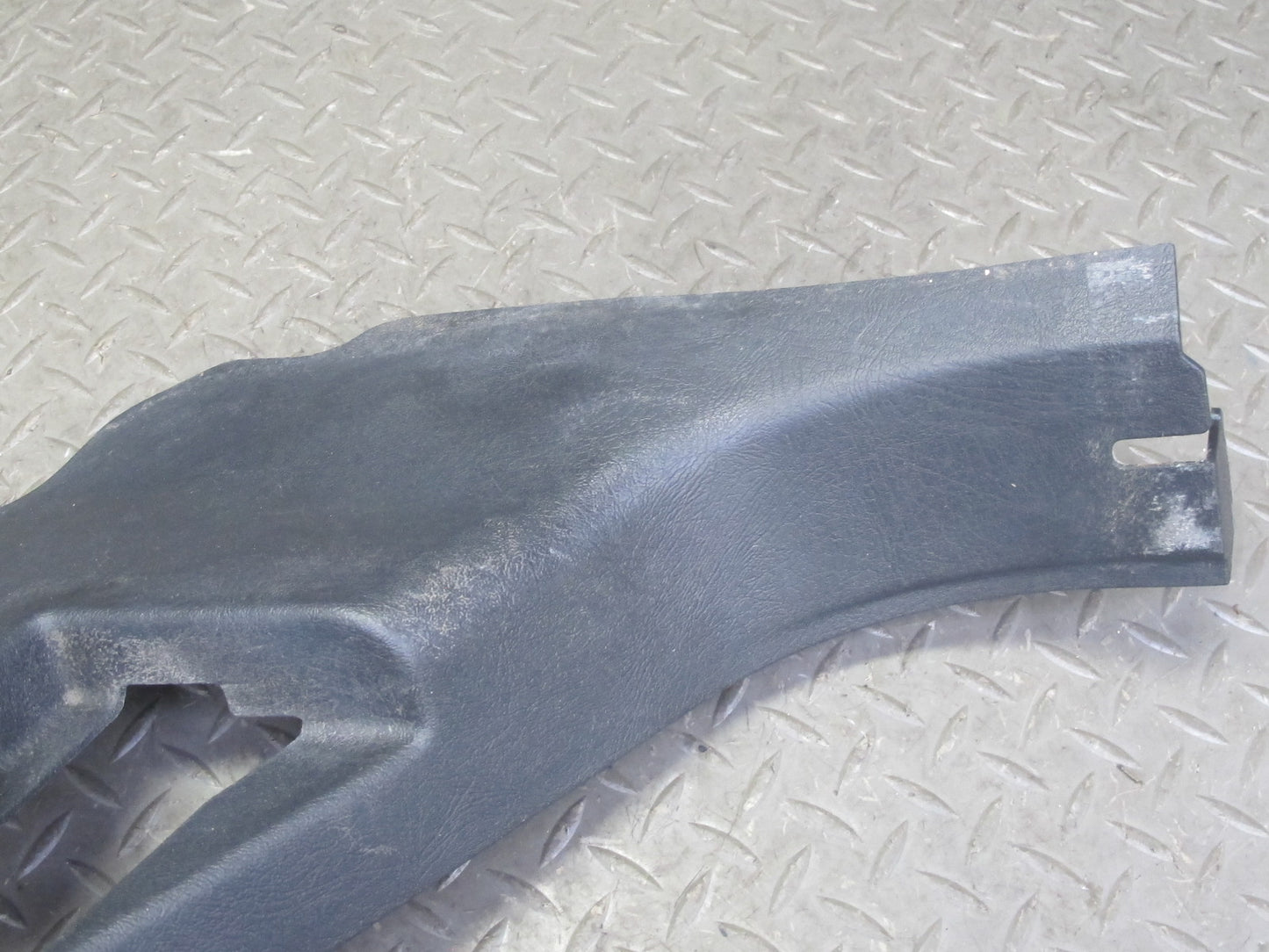 2003-2009 Hummer H2 Front Left & Right Lower Kick Trim Cover Panel Set of 2