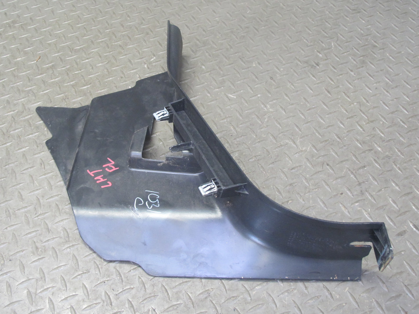2003-2009 Hummer H2 Front Left & Right Lower Kick Trim Cover Panel Set of 2