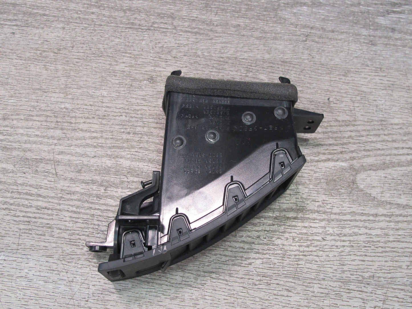 04-09 Nissan 350Z Z33 Convertible Dash Left A/C Heater Air Vent Trim OEM