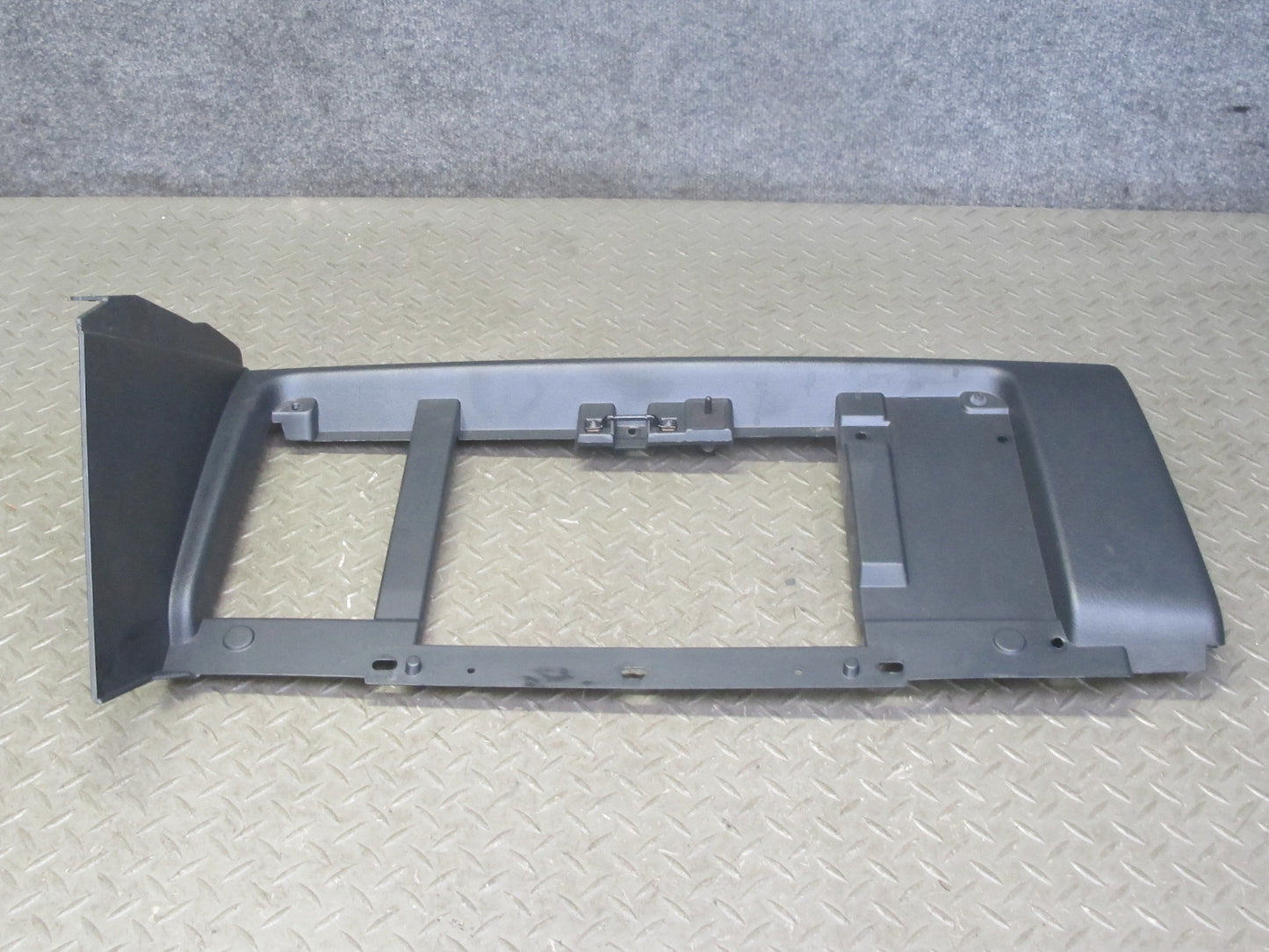 2003-2007 Hummer H2 Dash Front Right Glove Box Surround Trim Cover Panel