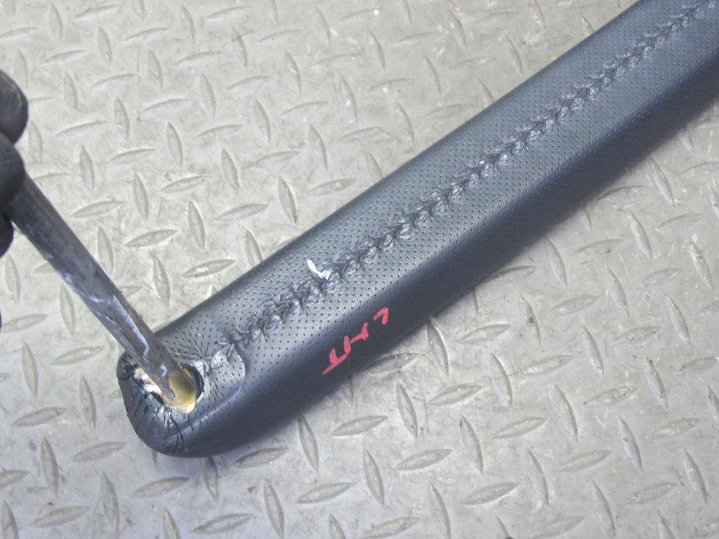 2003-2007 Hummer H2 Dash Front Right Grip Grab Handle Bar