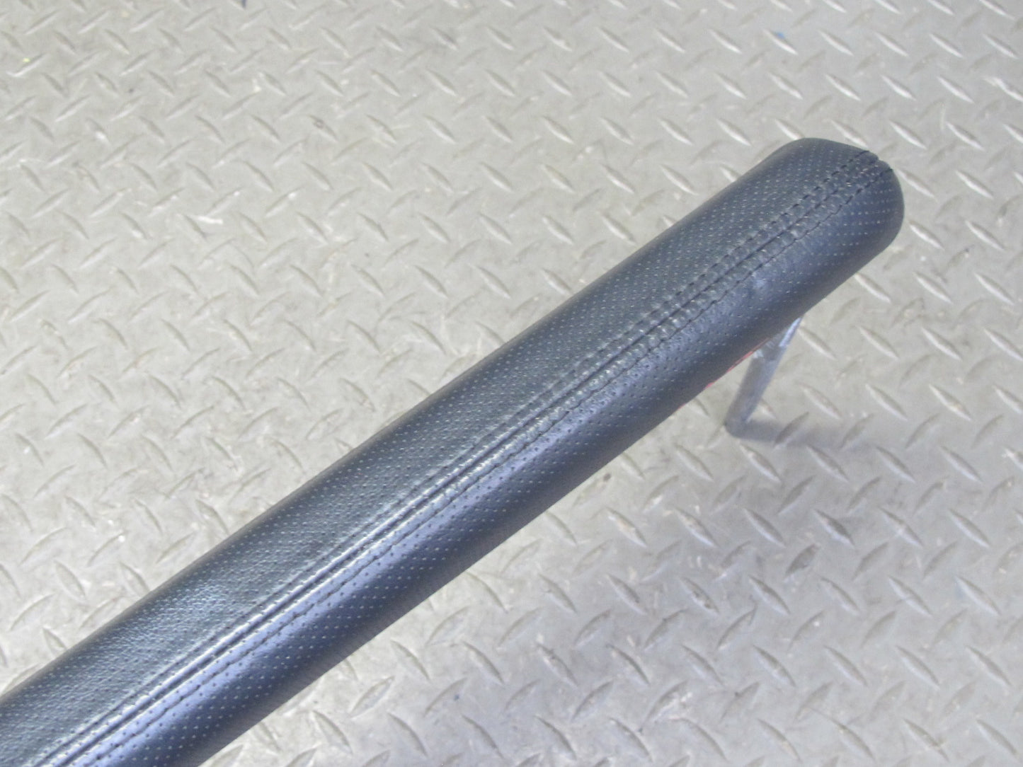 2003-2007 Hummer H2 Dash Front Right Grip Grab Handle Bar