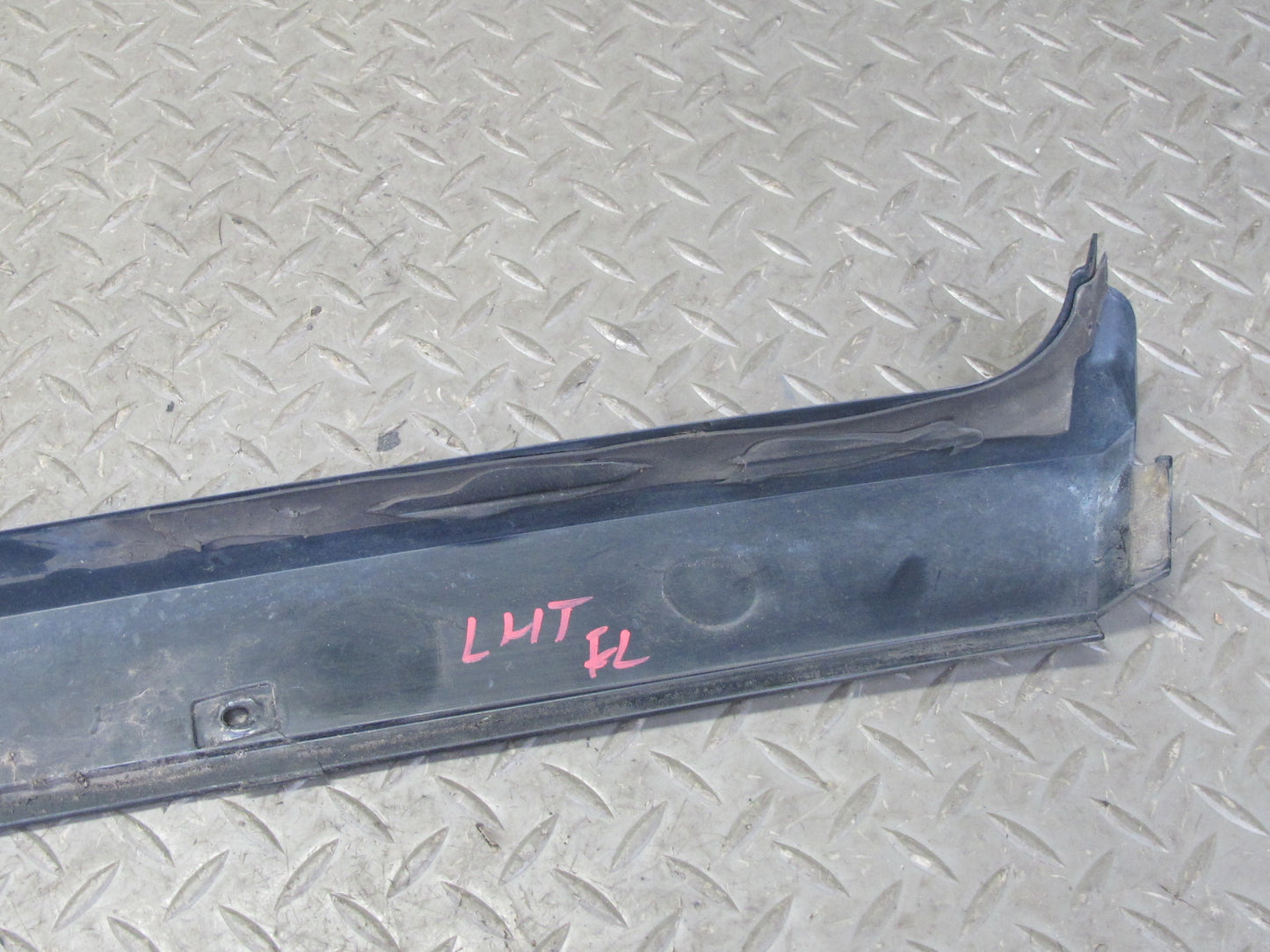 2003-2009 Hummer H2 Front Windshield Exterior A Pillar Trim Cover Panel Set of 2