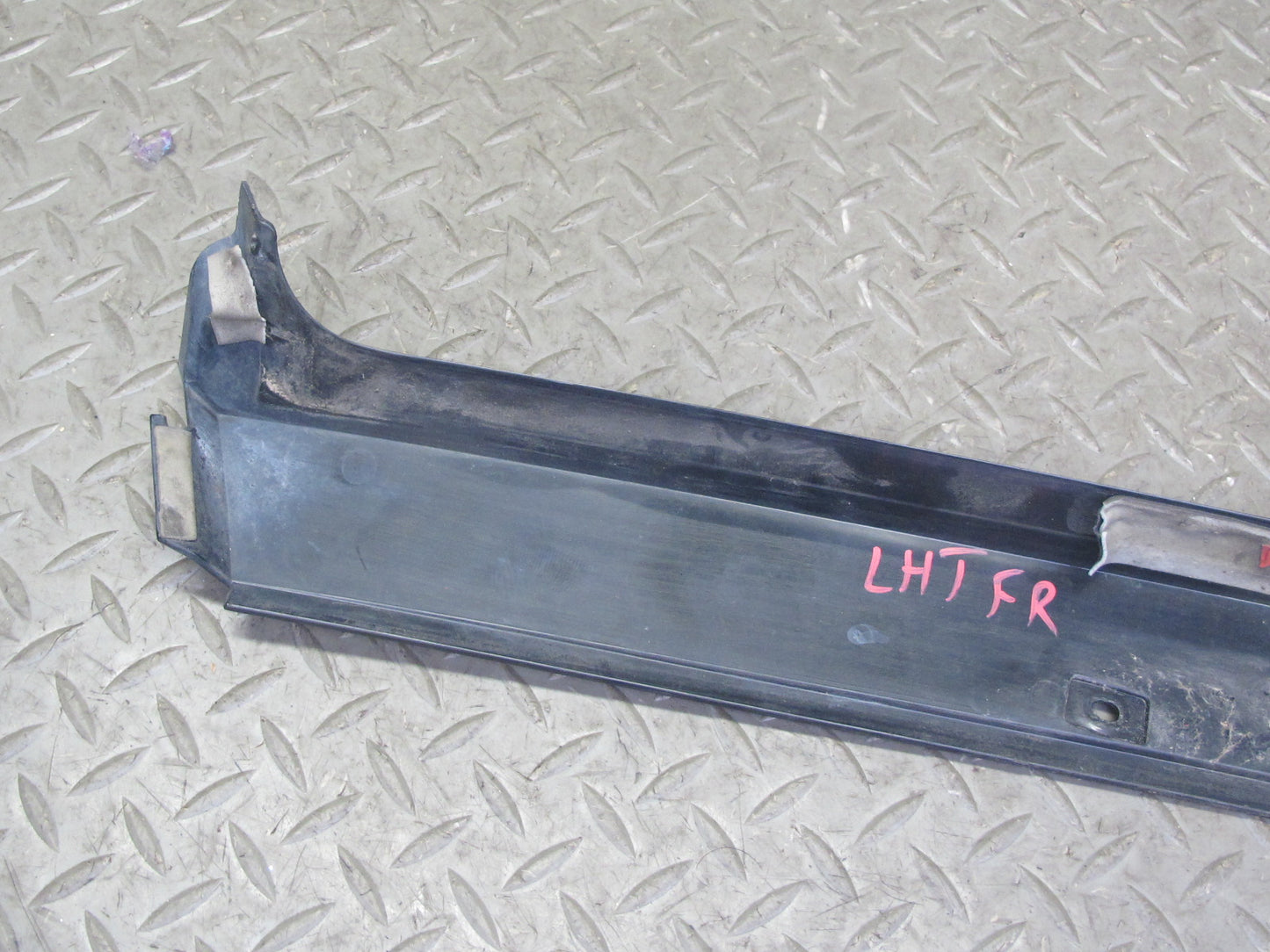 2003-2009 Hummer H2 Front Windshield Exterior A Pillar Trim Cover Panel Set of 2