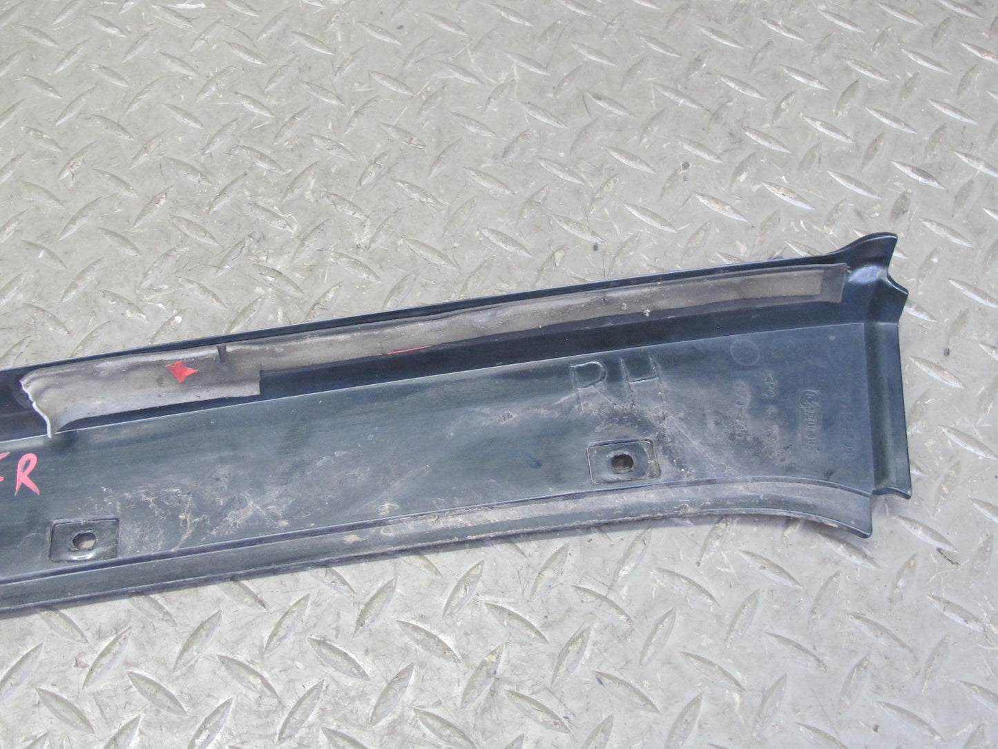 2003-2009 Hummer H2 Front Windshield Exterior A Pillar Trim Cover Panel Set of 2