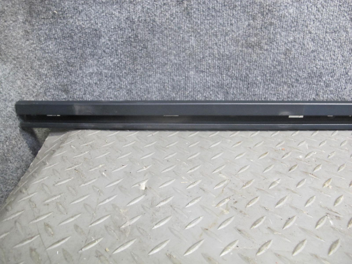 2003-2009 Hummer H2 Left & Right Roof Rail Track Luggage Bracket Molding Set