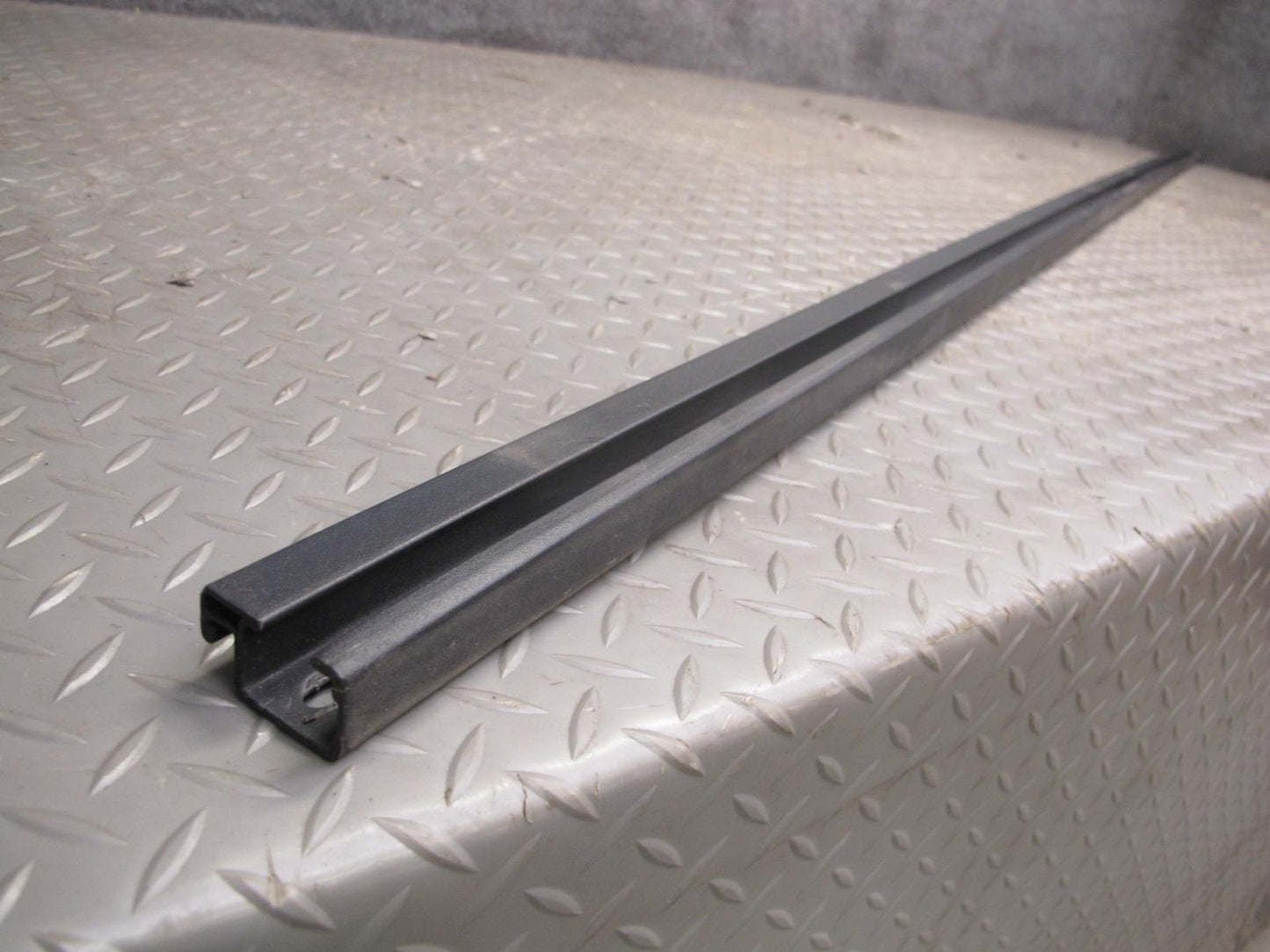 2003-2009 Hummer H2 Left & Right Roof Rail Track Luggage Bracket Molding Set