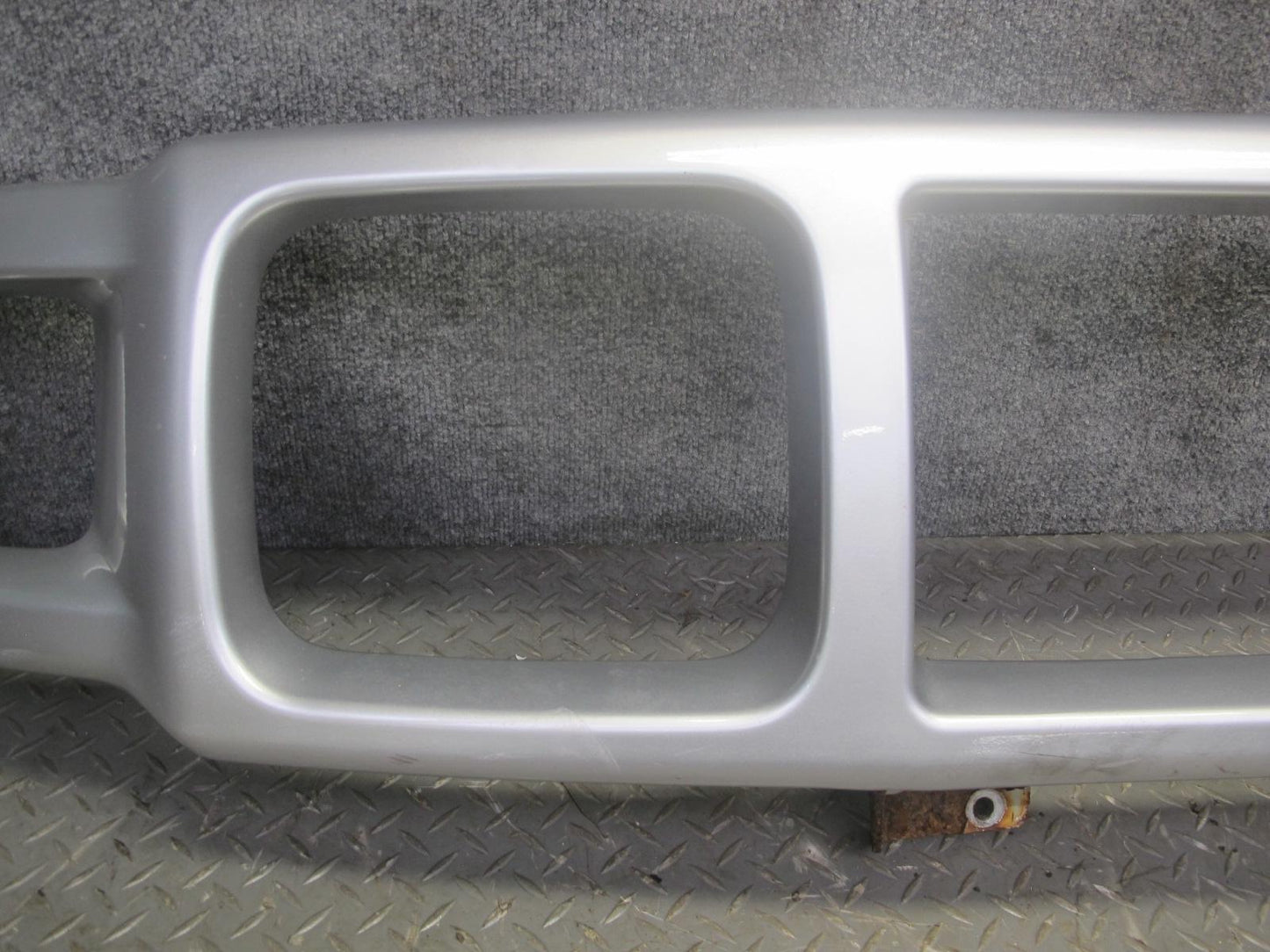 2003-2007 Hummer H2 Front Bumper Radiator Grille Guard 15290411