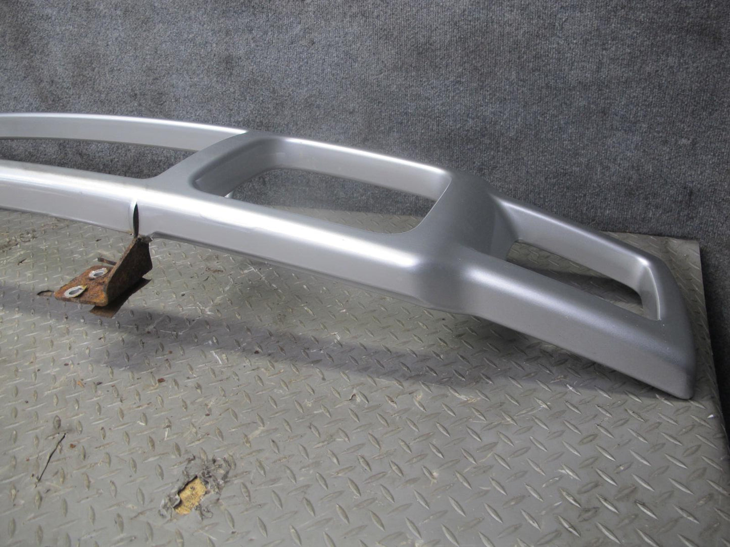 2003-2007 Hummer H2 Front Bumper Radiator Grille Guard 15290411