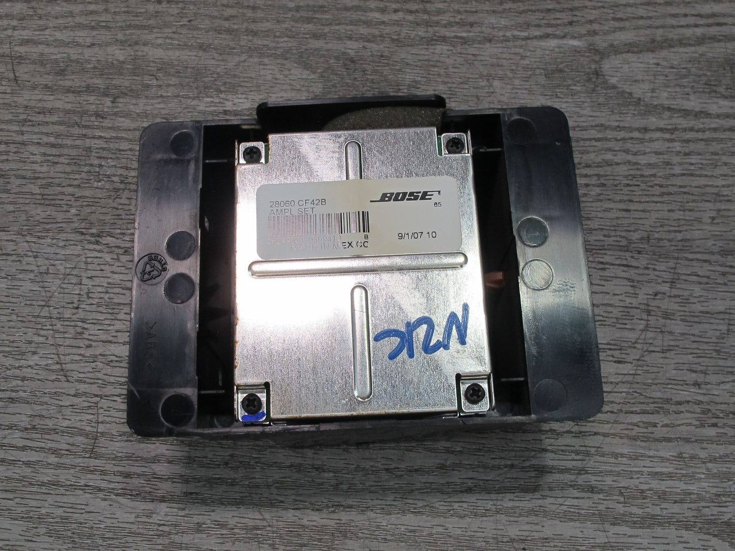 03-09 Nissan Z33 350Z Bose Audio System Amplifier AMP 28060-CF42B OEM