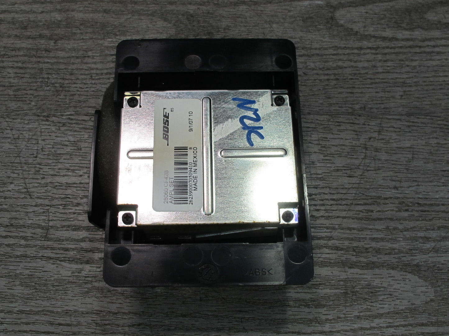 03-09 Nissan Z33 350Z Bose Audio System Amplifier AMP 28060-CF42B OEM