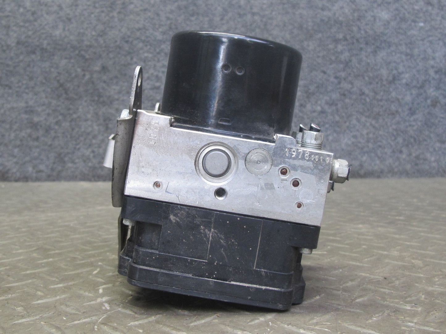 2008-2013 BMW E90 E92 E93 M3 Anti Lock Brake ABS DSC Pump Module 7841232