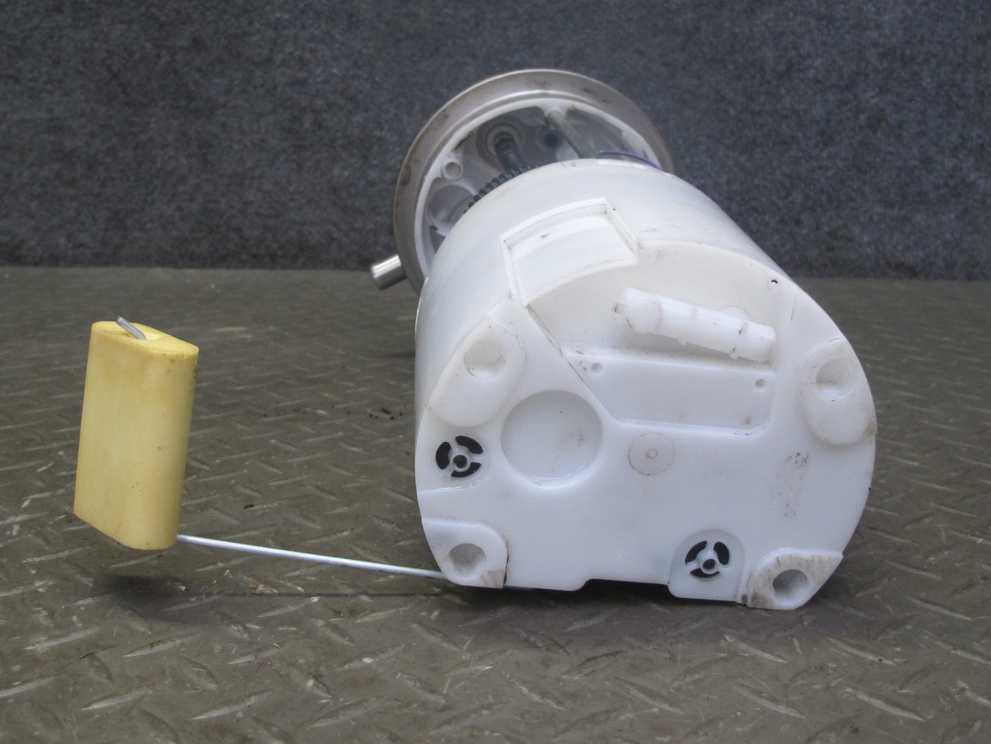 2005-2007 Hummer H2 6.0L Fuel Pump Level Sensor Assembly