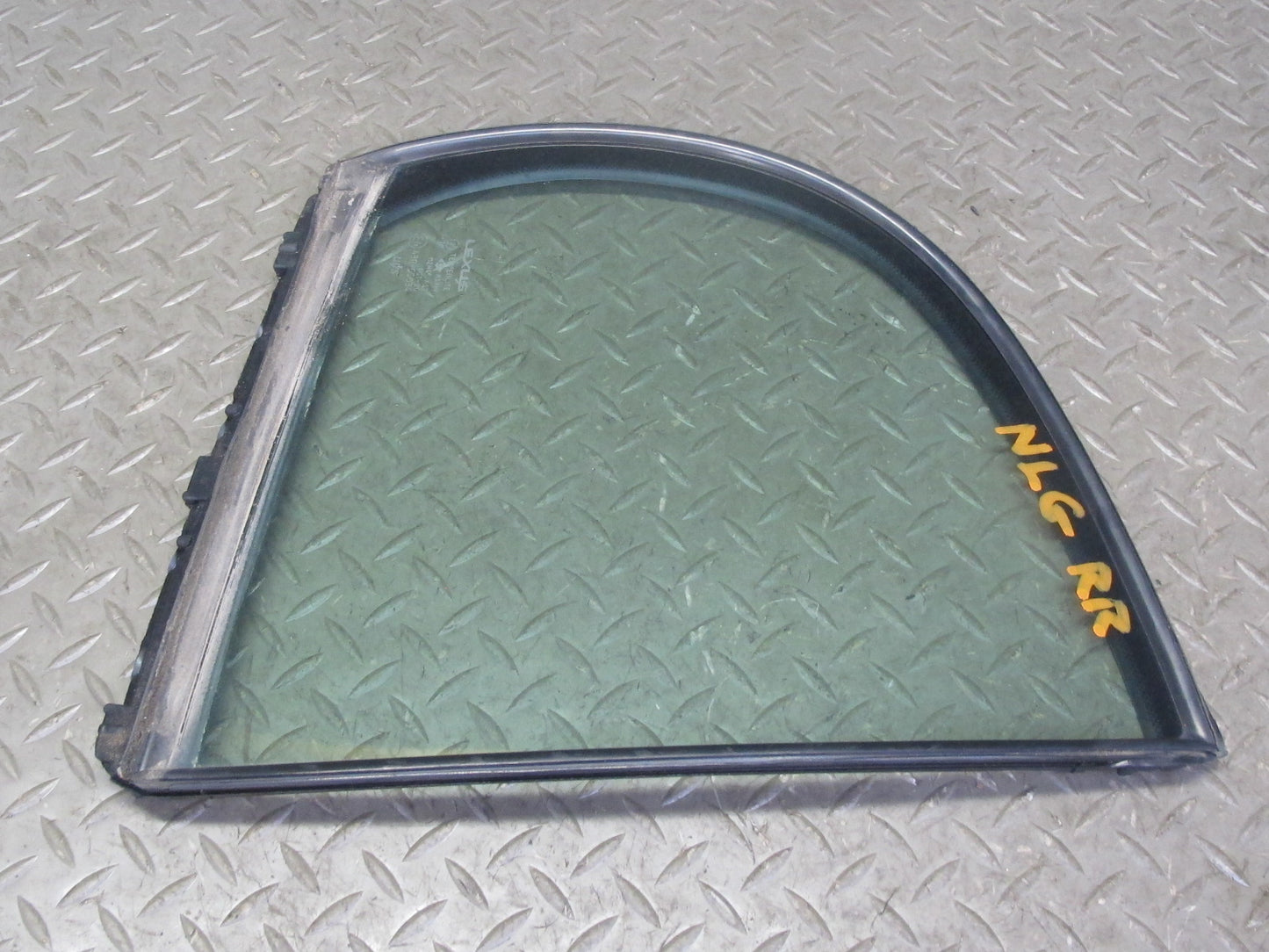 01-05 Lexus JZS160L GS430 GS300 Rear Right Quarter Window Glass OEM