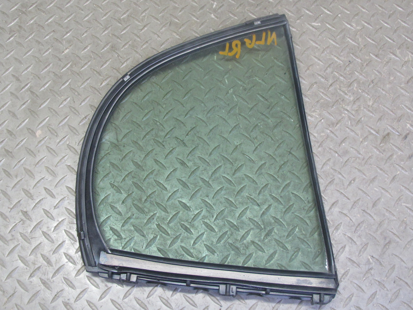 01-05 Lexus JZS160L GS430 GS300 Rear Left Quarter Window Glass OEM