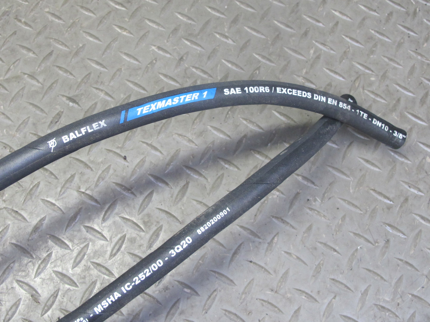 99-03 VW Eurovan T4 EQJ A/T Automatic Transmission Cooling Hose Pipe Line Set