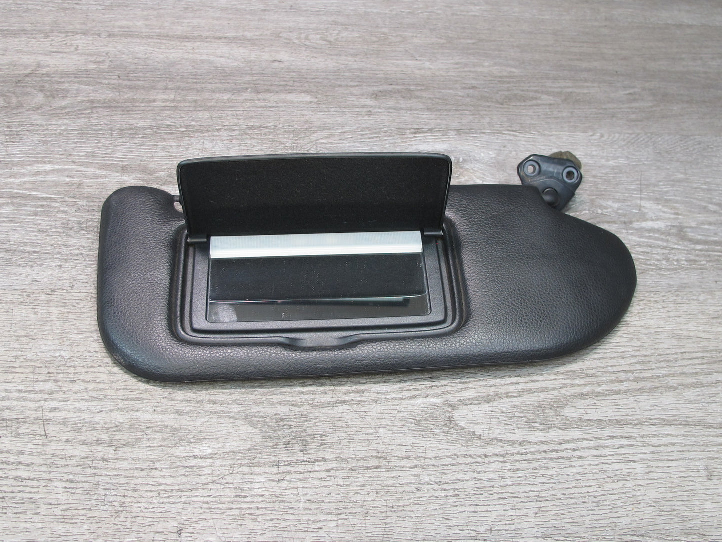 07-08 Nissan 350Z Z33 Convertible Set of 2 Left & Right Sun Visor Black OEM