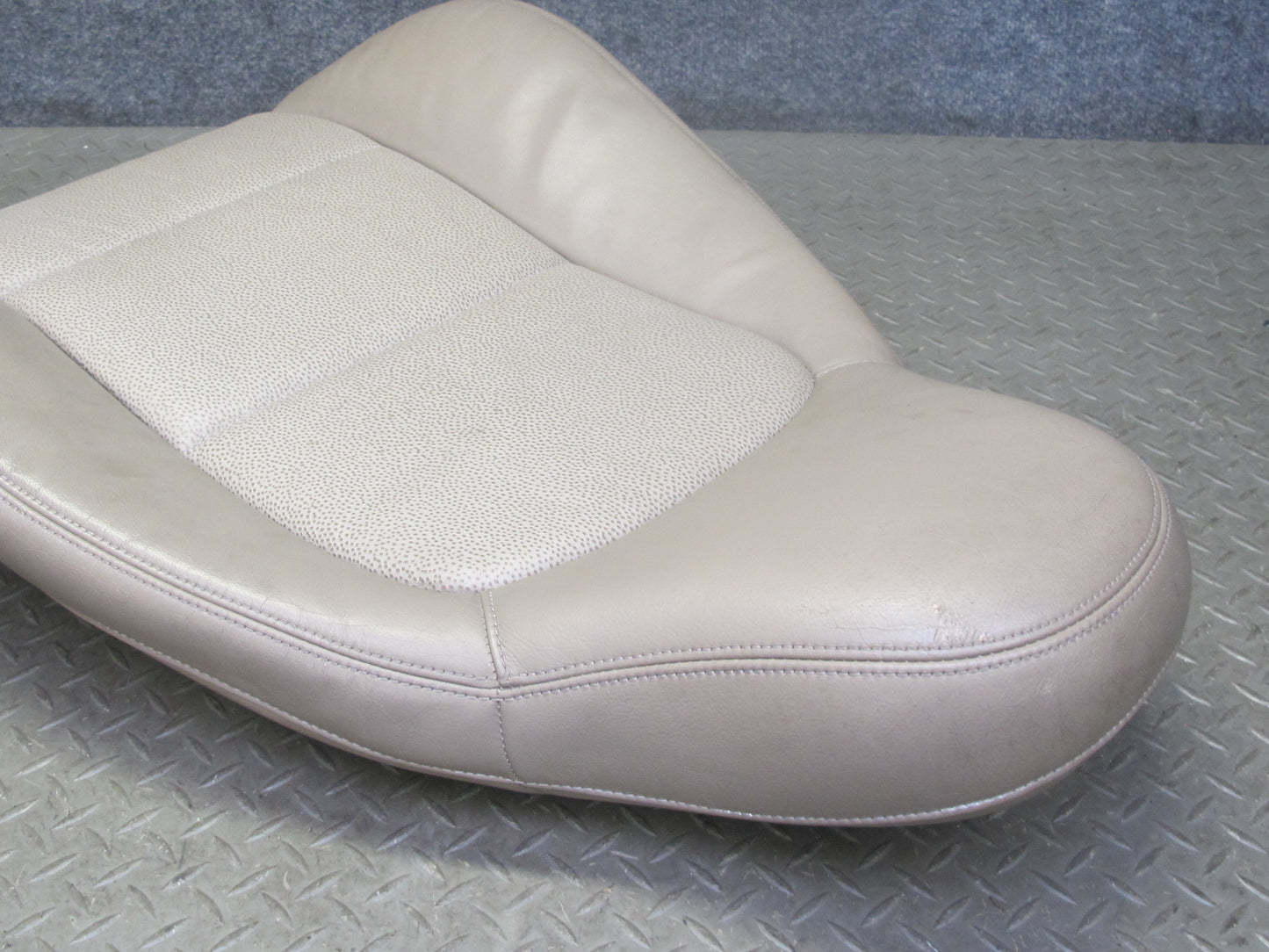 96-98 BMW E36/7 Z3 Roadster Right Seat Upper Leather Cushion Backrest Beige OEM