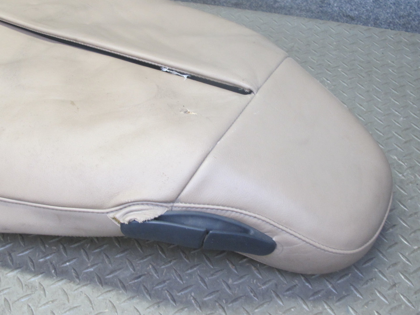 96-98 BMW E36/7 Z3 Roadster Right Seat Upper Leather Cushion Backrest Beige OEM