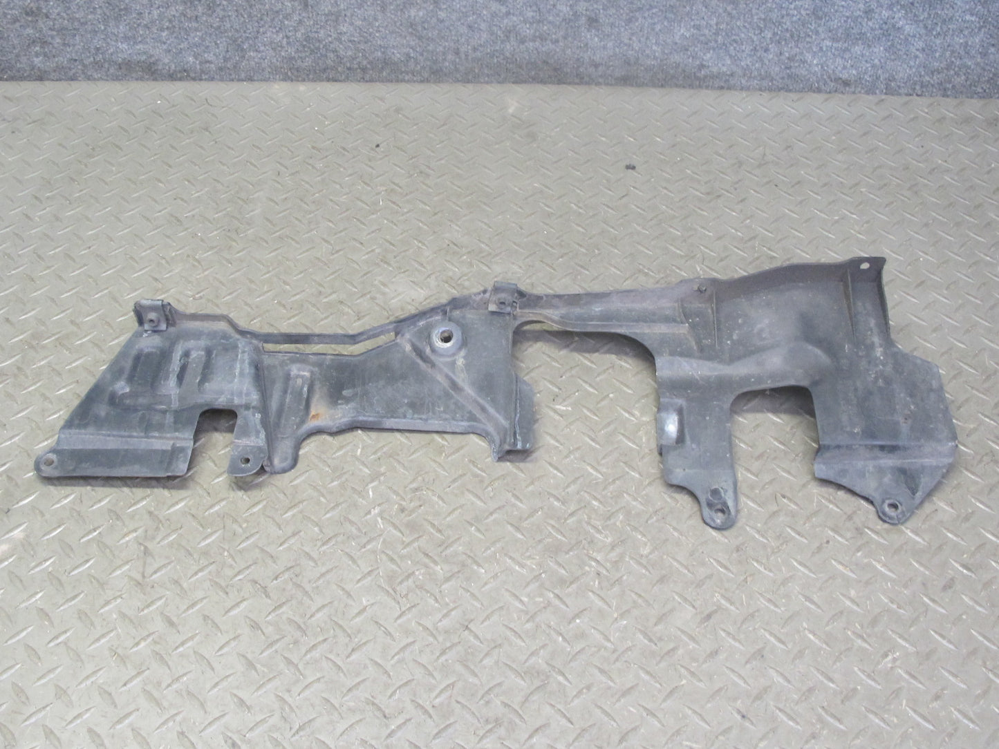 92-00 Lexus UZZ30L SC300 SC400 Set of 2 Under Engine Splash Shield Cover OEM