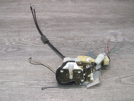 01-05 Lexus GS430 GS300 JZS160L Front Left Driver Door Lock Latch Actuator OEM