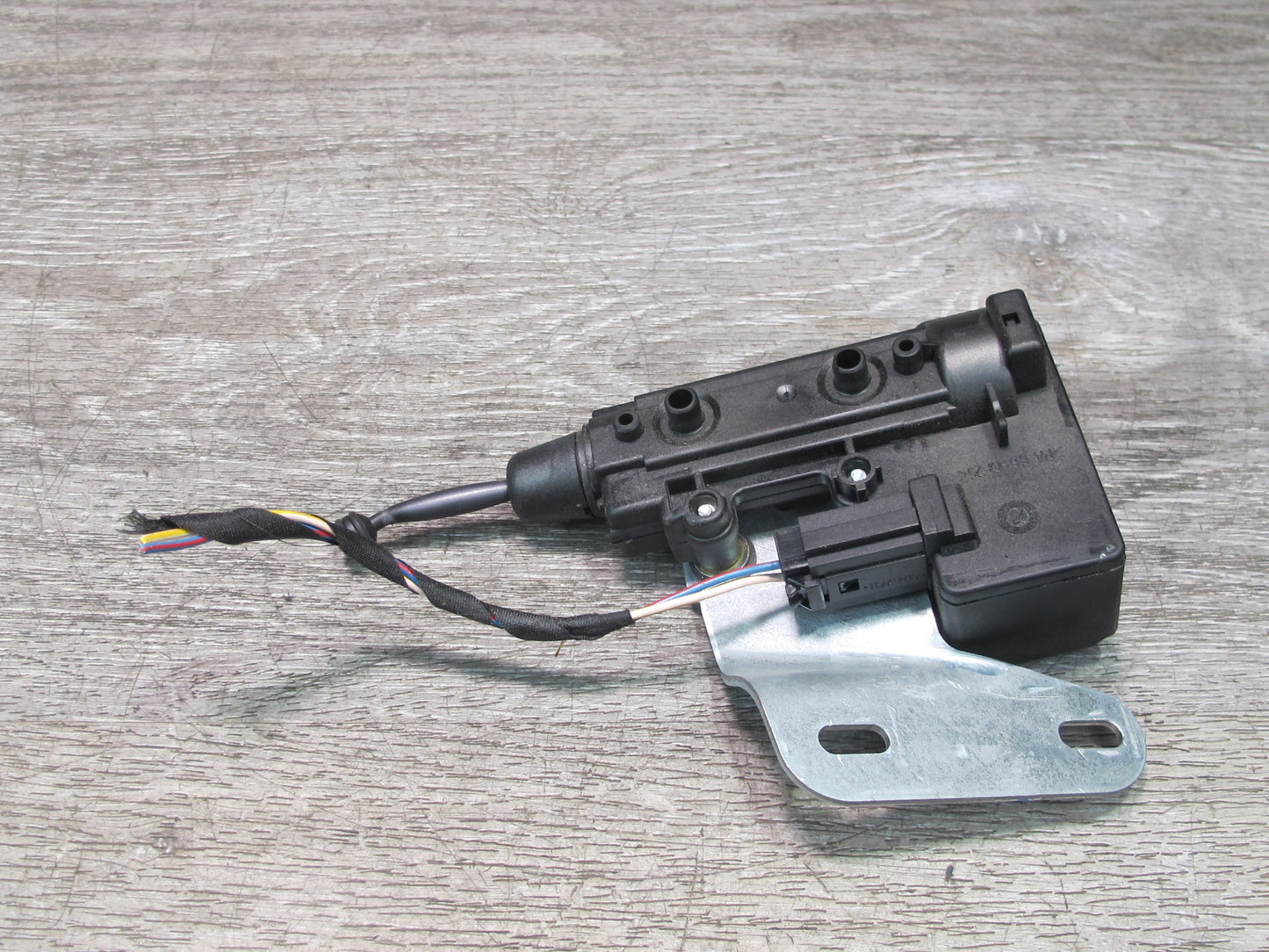 01-06 BMW E46 325Ci 330Ci Coupe Rear Right Quarter Window Regulator Motor OEM