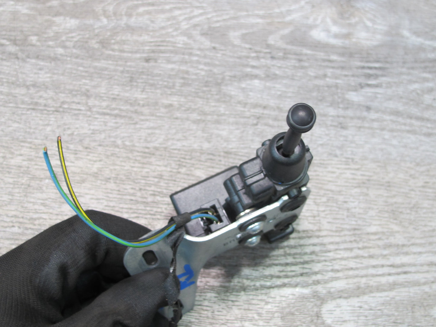 01-06 BMW E46 325Ci 330Ci Coupe Rear Left Quarter Window Regulator Motor OEM