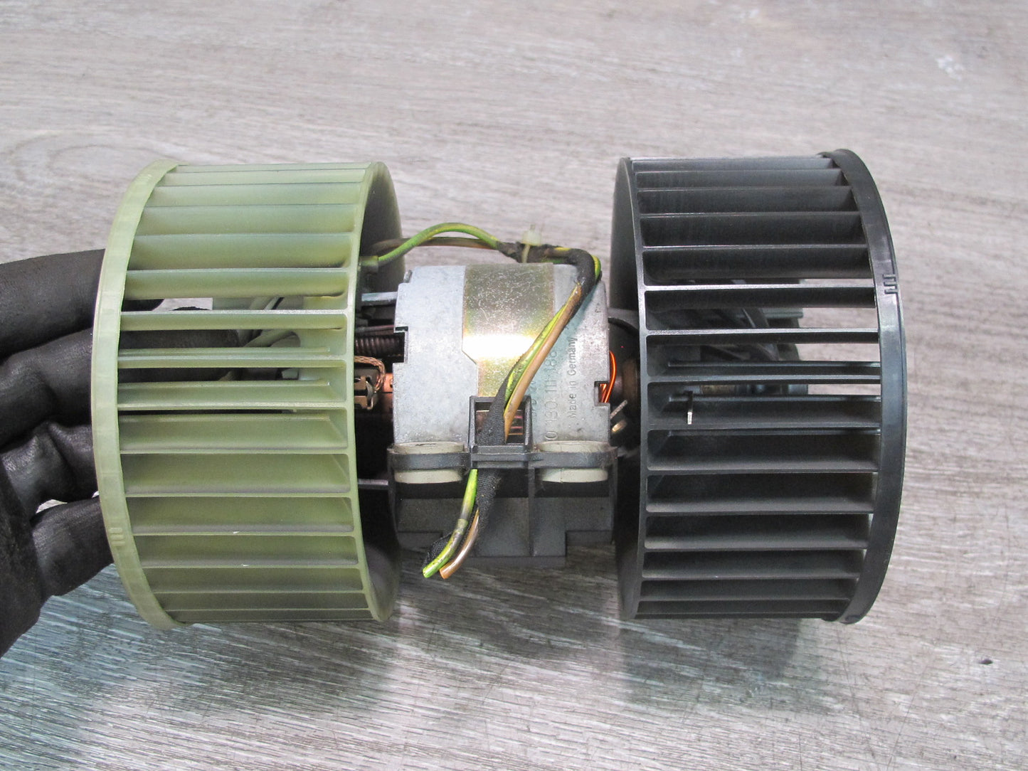 01-06 BMW E46 325Ci 330Ci A/C Heater Blower Motor Fan w Resistor OEM