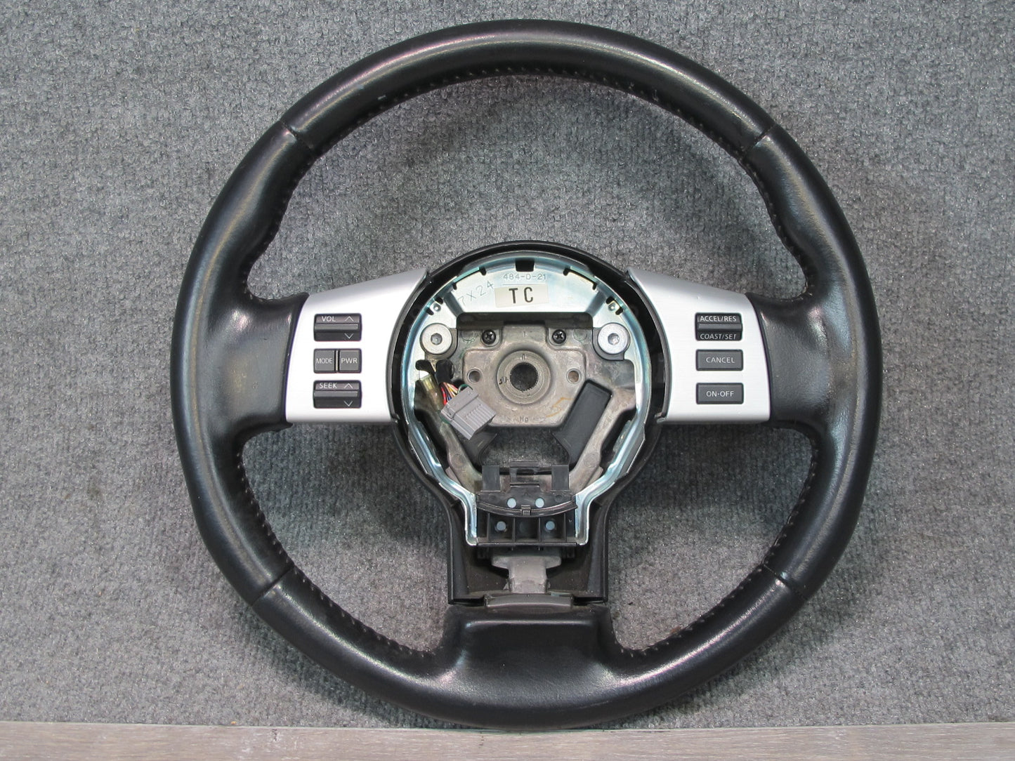 07-09 Nissan 350Z Z33 Multifunction Leather Steering w Cruise Black OEM