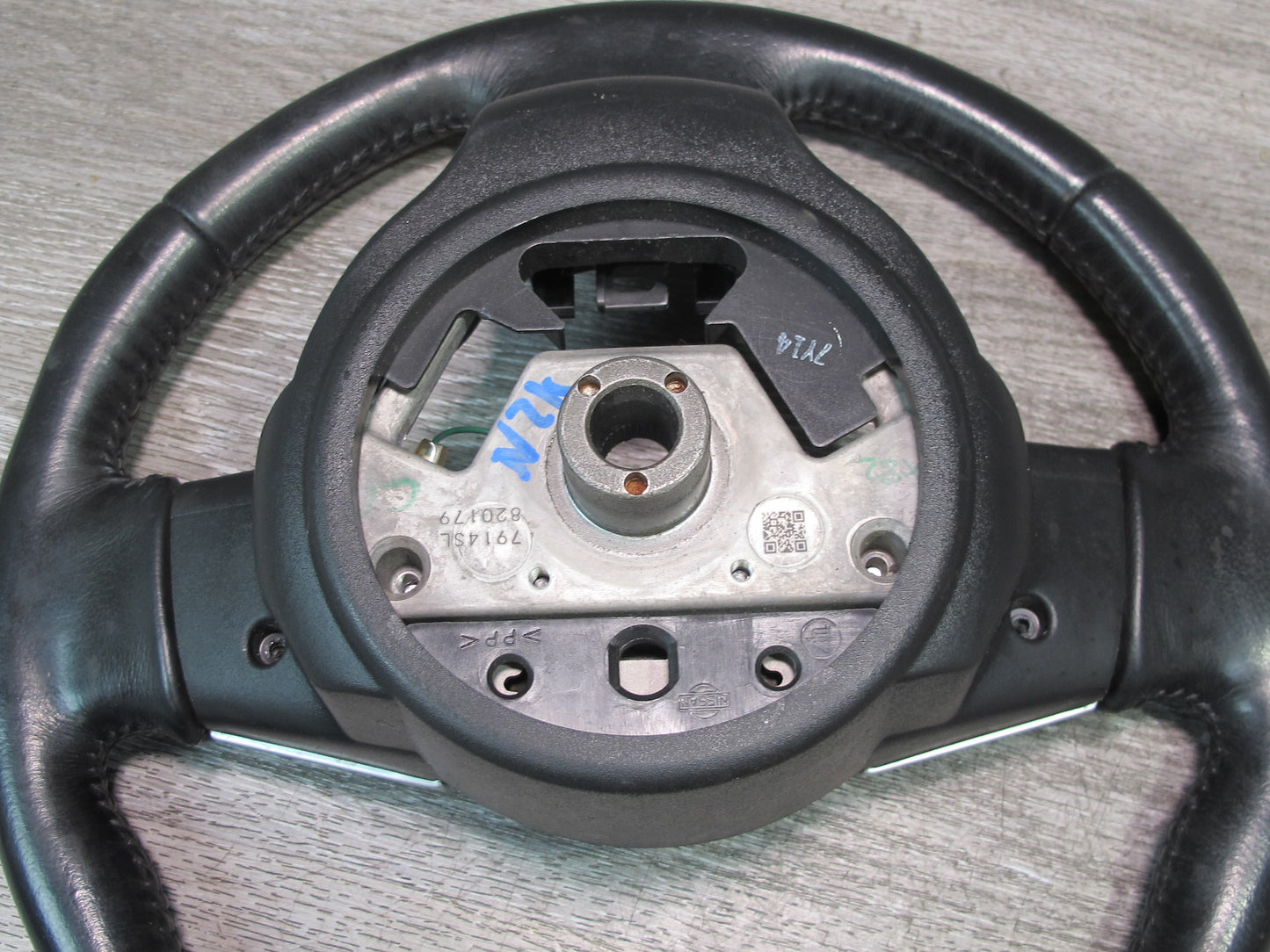 07-09 Nissan 350Z Z33 Multifunction Leather Steering w Cruise Black OEM