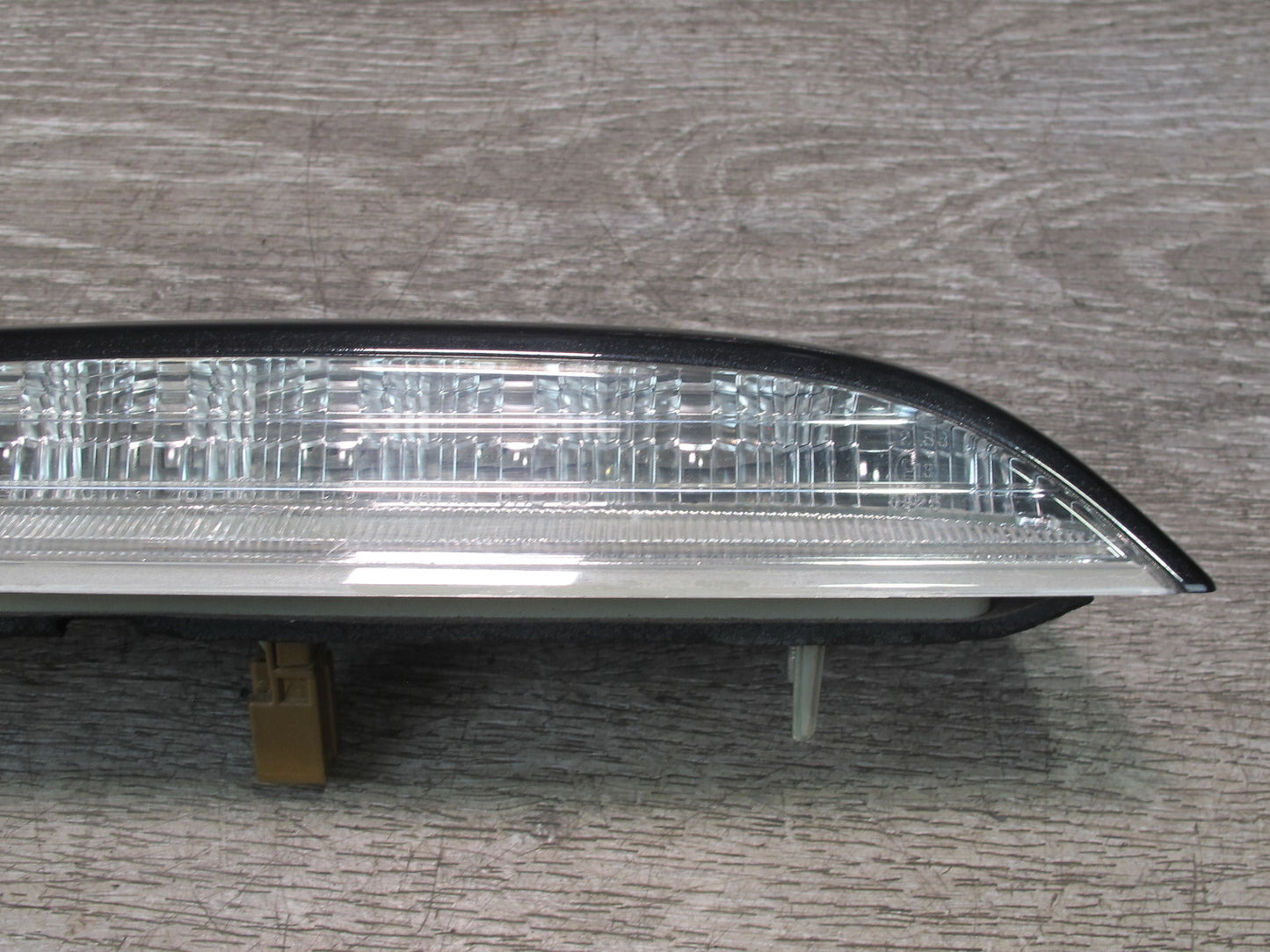06-09 Nissan 350Z Convertible Rear Third 3RD Brake Stop Light Lamp Black OEM