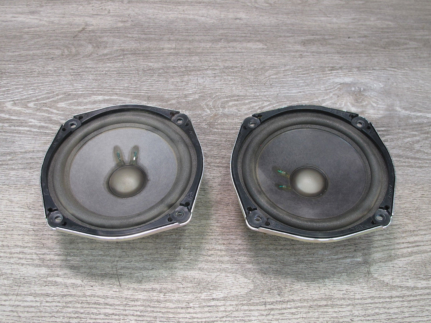 04-09 Nissan 350Z Z33 Convertible Rear Deck Left & Right Bose Speaker Set OEM