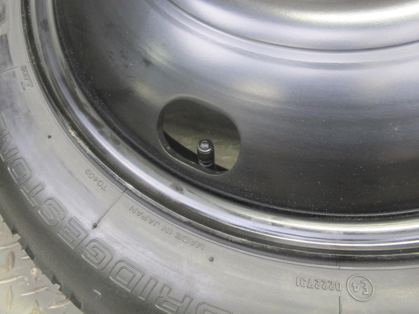 03-09 Nissan 350Z Z33 Emergency Spare Tire R17 17" Wheel 17x4J 145/80 107M OEM