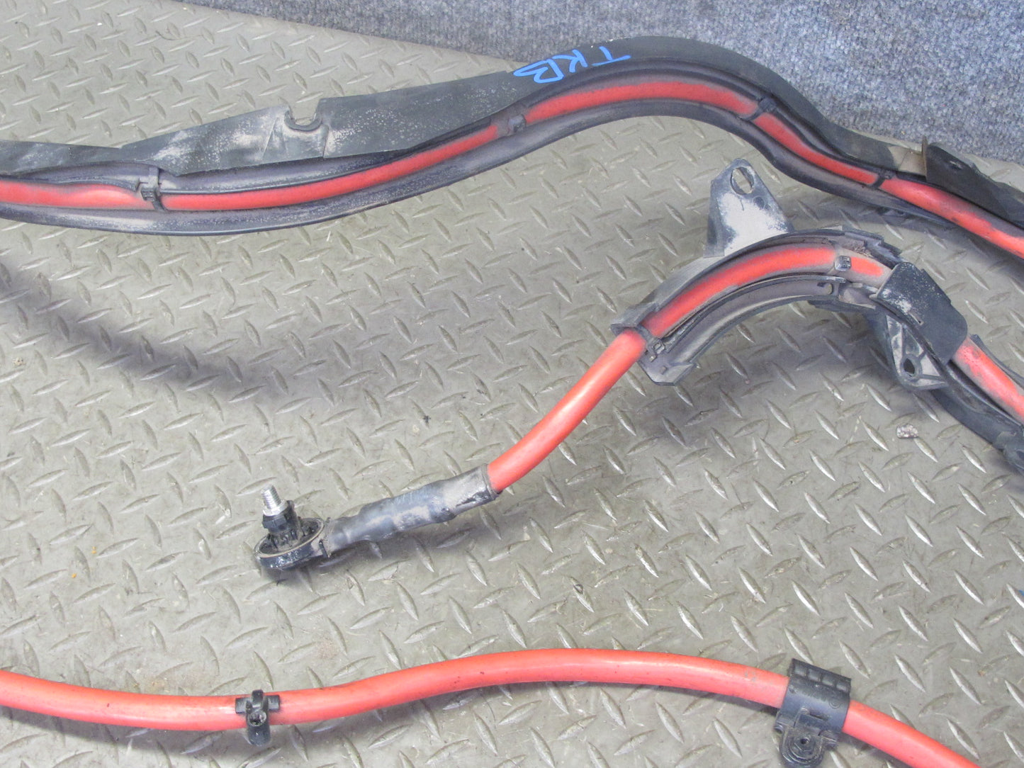 2008-2013 BMW E90 E92 E93 M3 Lead Positive Battery Cable 9125035