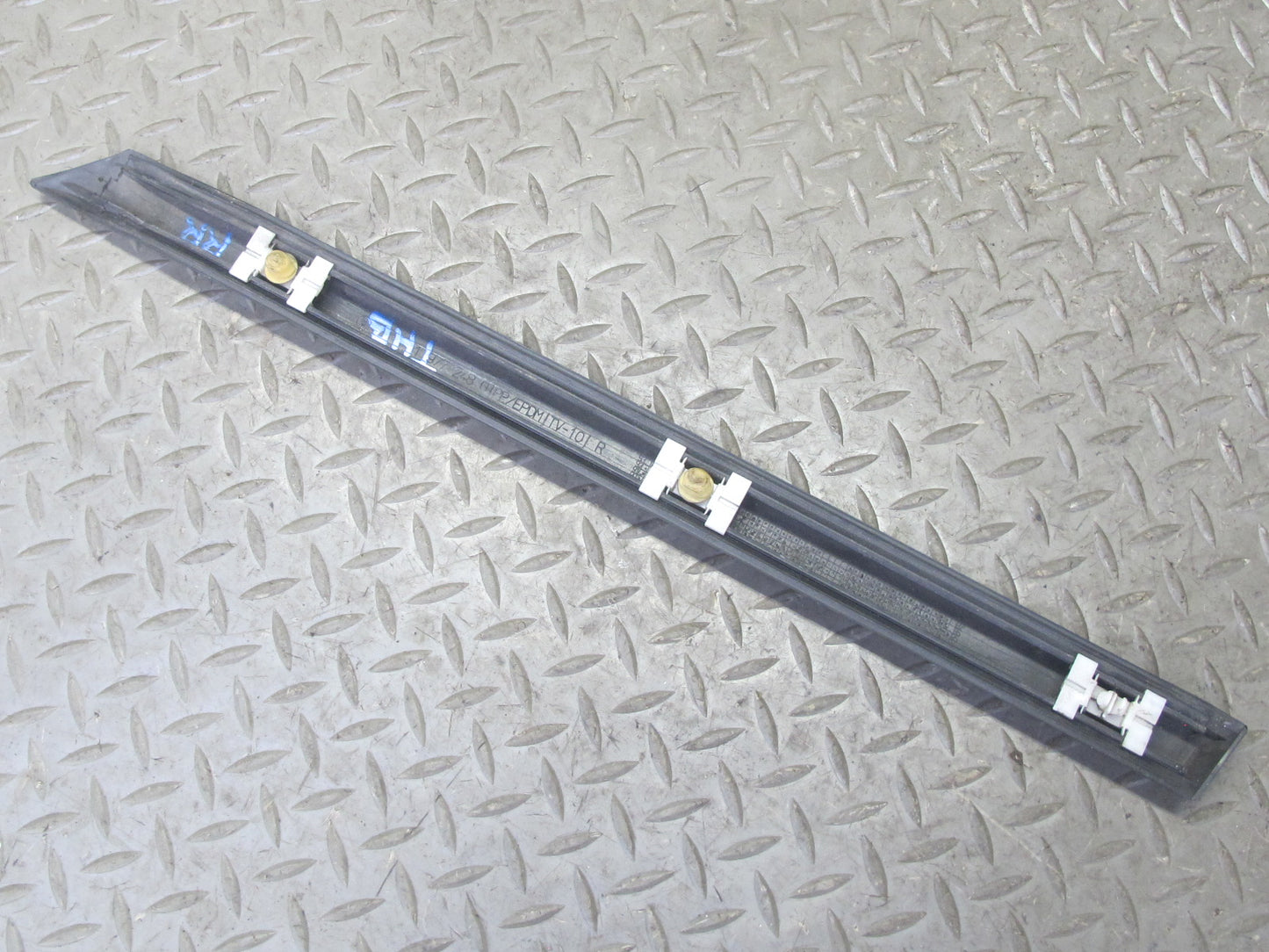 94-99 BMW E36 328iC Coupe Convertible Fender Door Rear Quarter Trim Molding Set