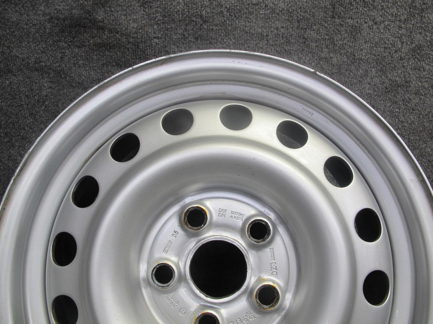 97-03 VW Eurovan T4 Factory R16" Steel Wheel Rim 16x7J ET49 5x112 7D0601027E OEM